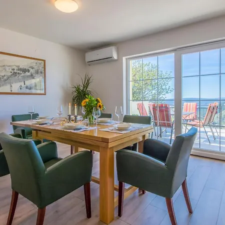 Dijana Apartament Grižane