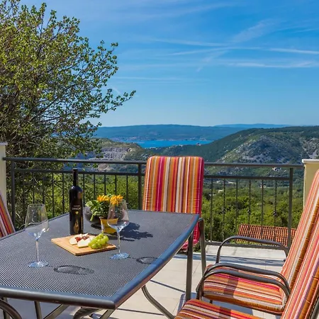 Dijana Apartament Grižane