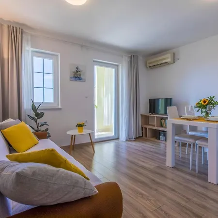 Dijana Apartament Grižane