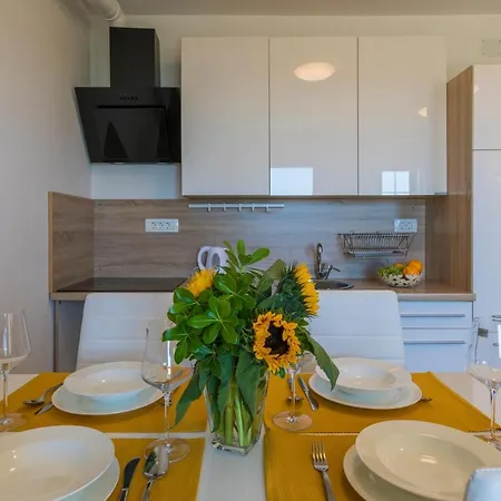 Dijana Apartament Grižane